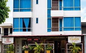 Hotel Ucla Center